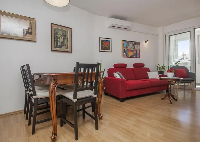 Apartment La Maison Central Split