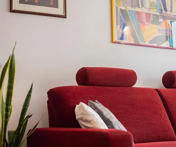 La Maison Central Apartment